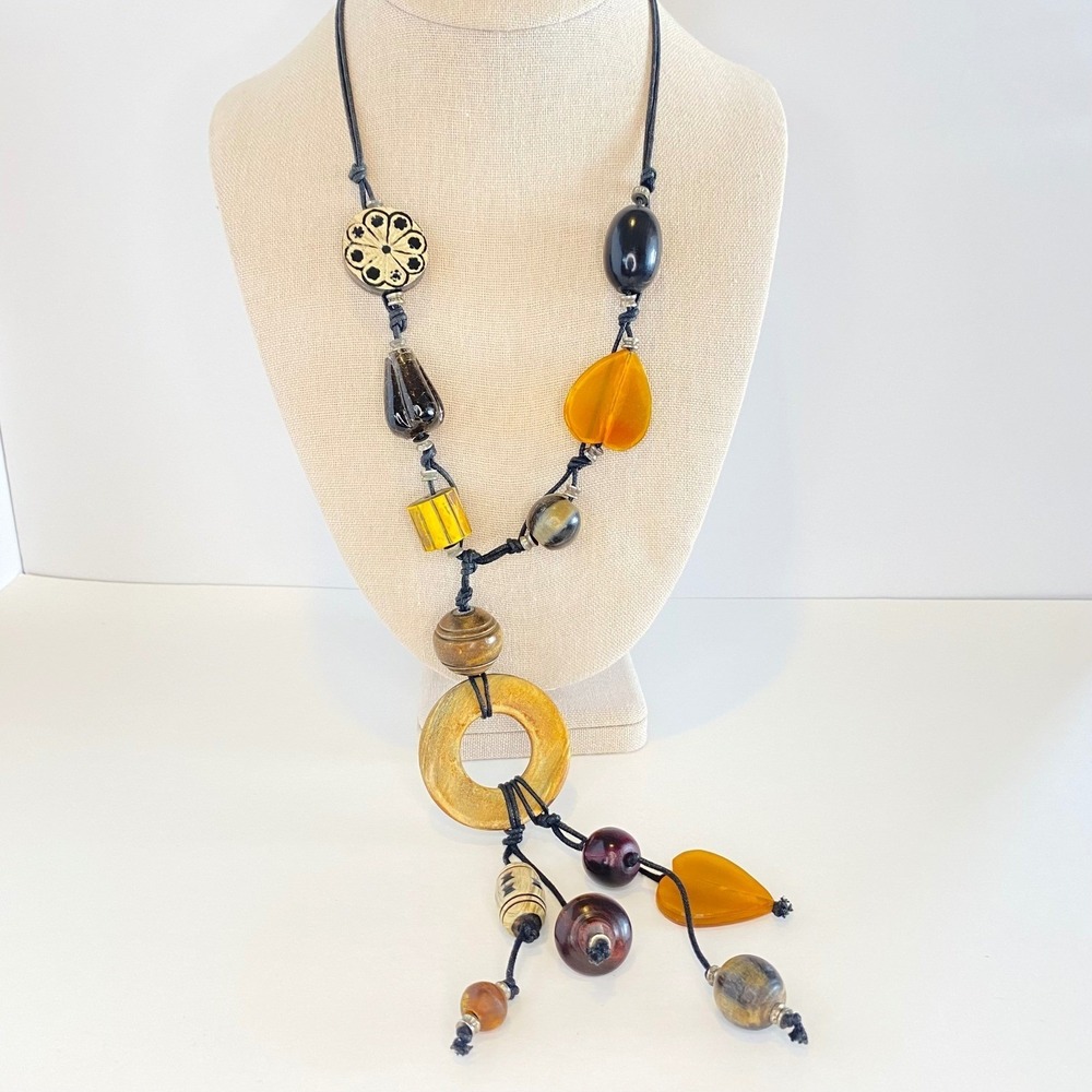 Vintage Carved Lucite Necklace 70s‎ Artisan Boho Beaded Statement Mixed Media